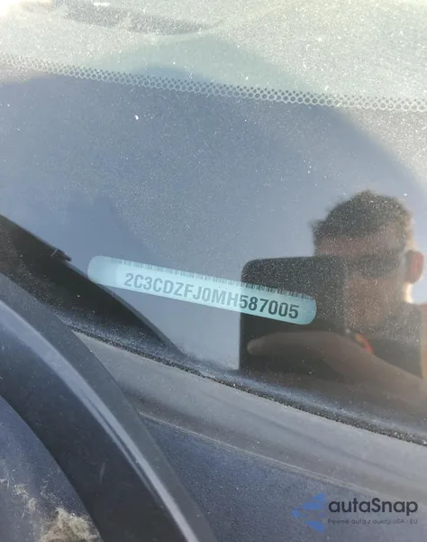 2021 Dodge Challenger R/T Scat Pack z USA, uszkodzony, nr VIN 2C3CDZFJ0MH587005